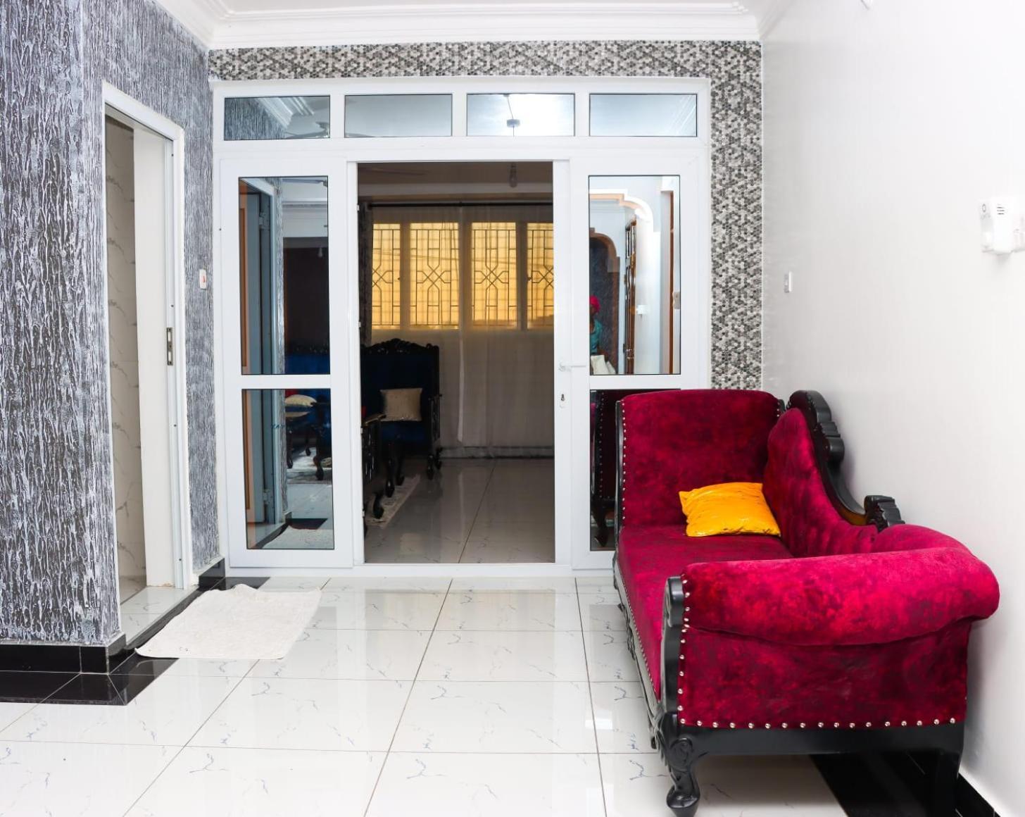 Bamburi-Utange Bed & Breakfast Mombasa Exterior photo