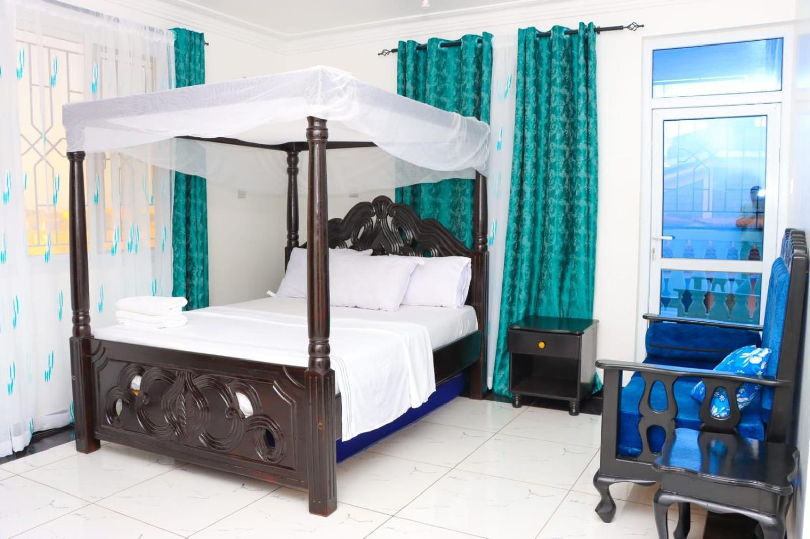 Bamburi-Utange Bed & Breakfast Mombasa Exterior photo
